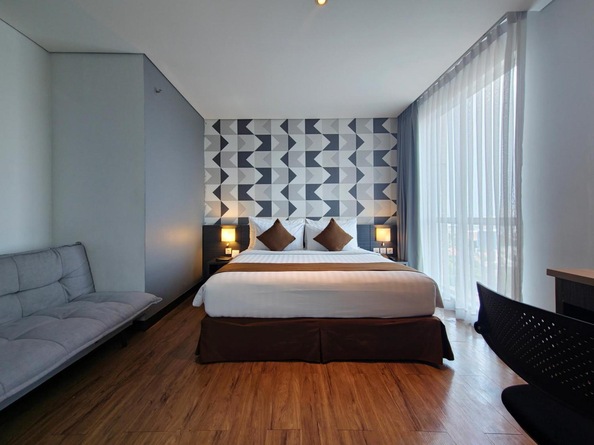 Luminor Hotel Jemursari By Wh With The Best Breakfast In Town And Located Near Surabaya Industrial Estate Rungkut Sier Ngoại thất bức ảnh