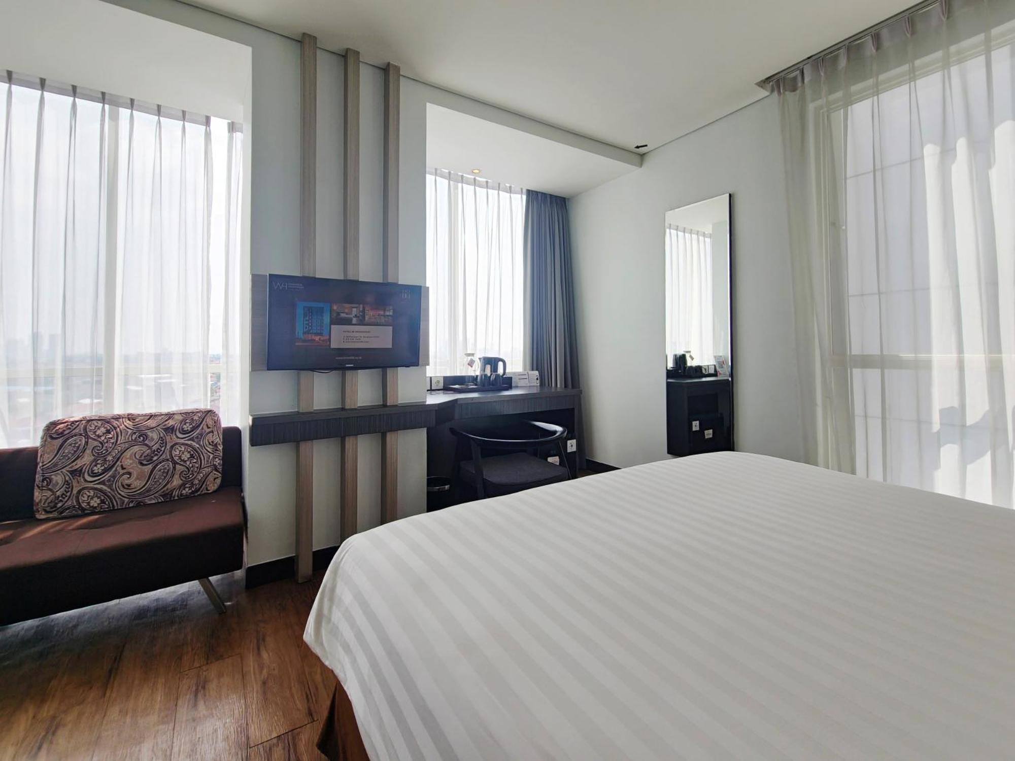 Luminor Hotel Jemursari By Wh With The Best Breakfast In Town And Located Near Surabaya Industrial Estate Rungkut Sier Ngoại thất bức ảnh