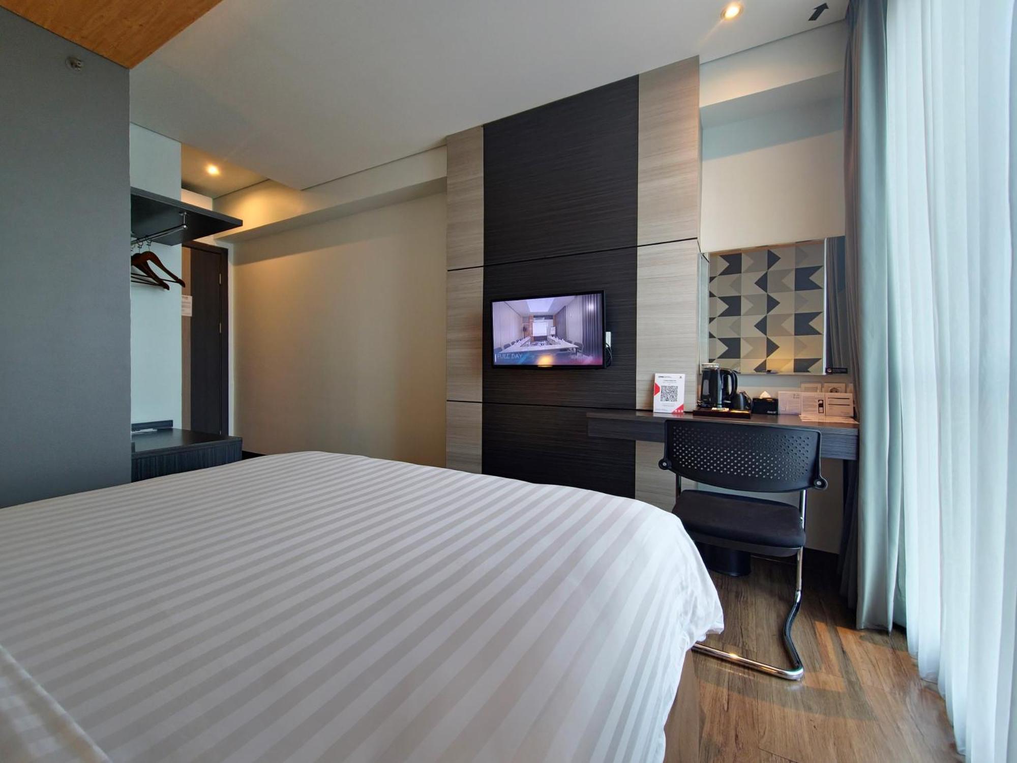 Luminor Hotel Jemursari By Wh With The Best Breakfast In Town And Located Near Surabaya Industrial Estate Rungkut Sier Ngoại thất bức ảnh