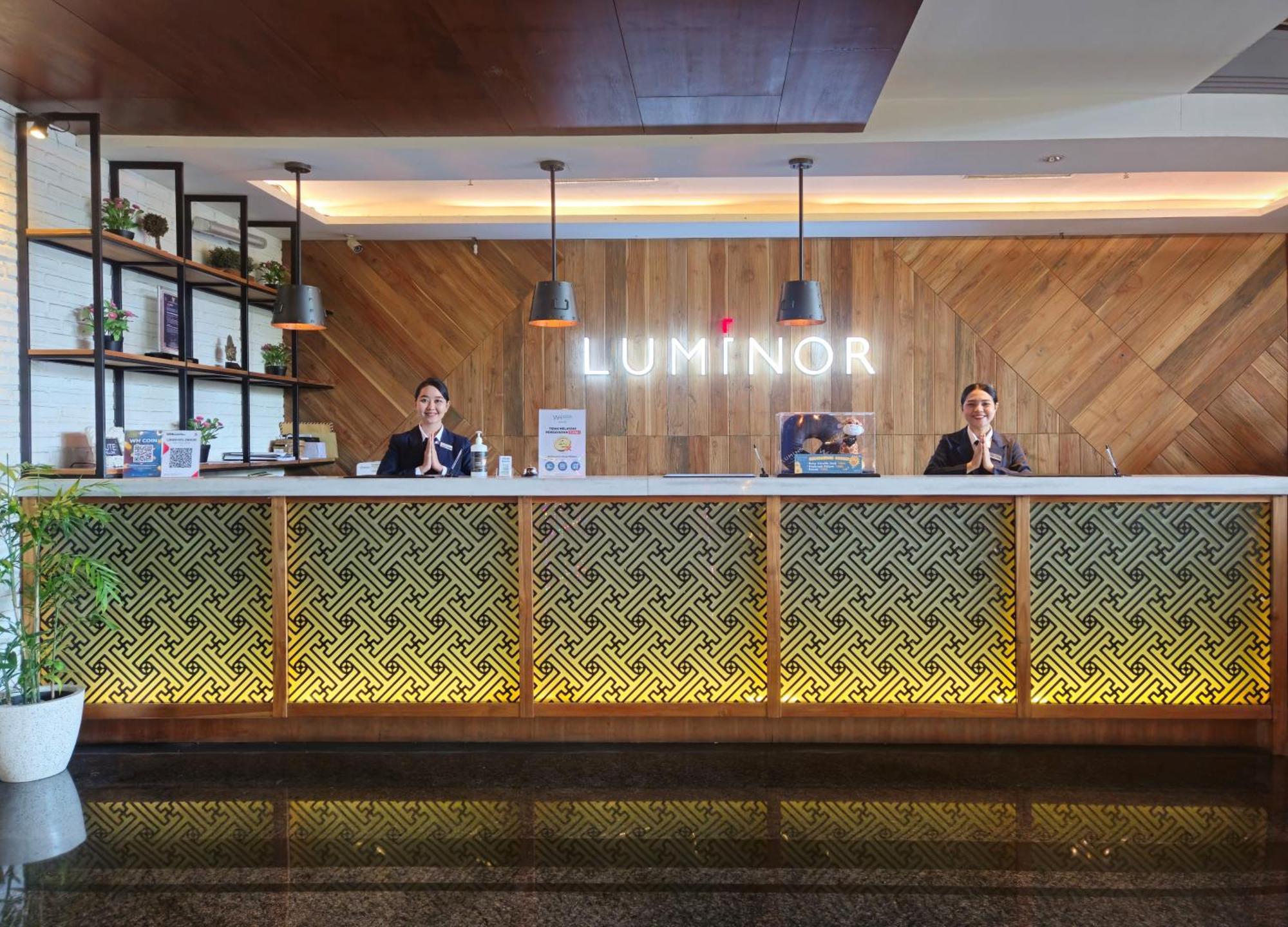 Luminor Hotel Jemursari By Wh With The Best Breakfast In Town And Located Near Surabaya Industrial Estate Rungkut Sier Ngoại thất bức ảnh