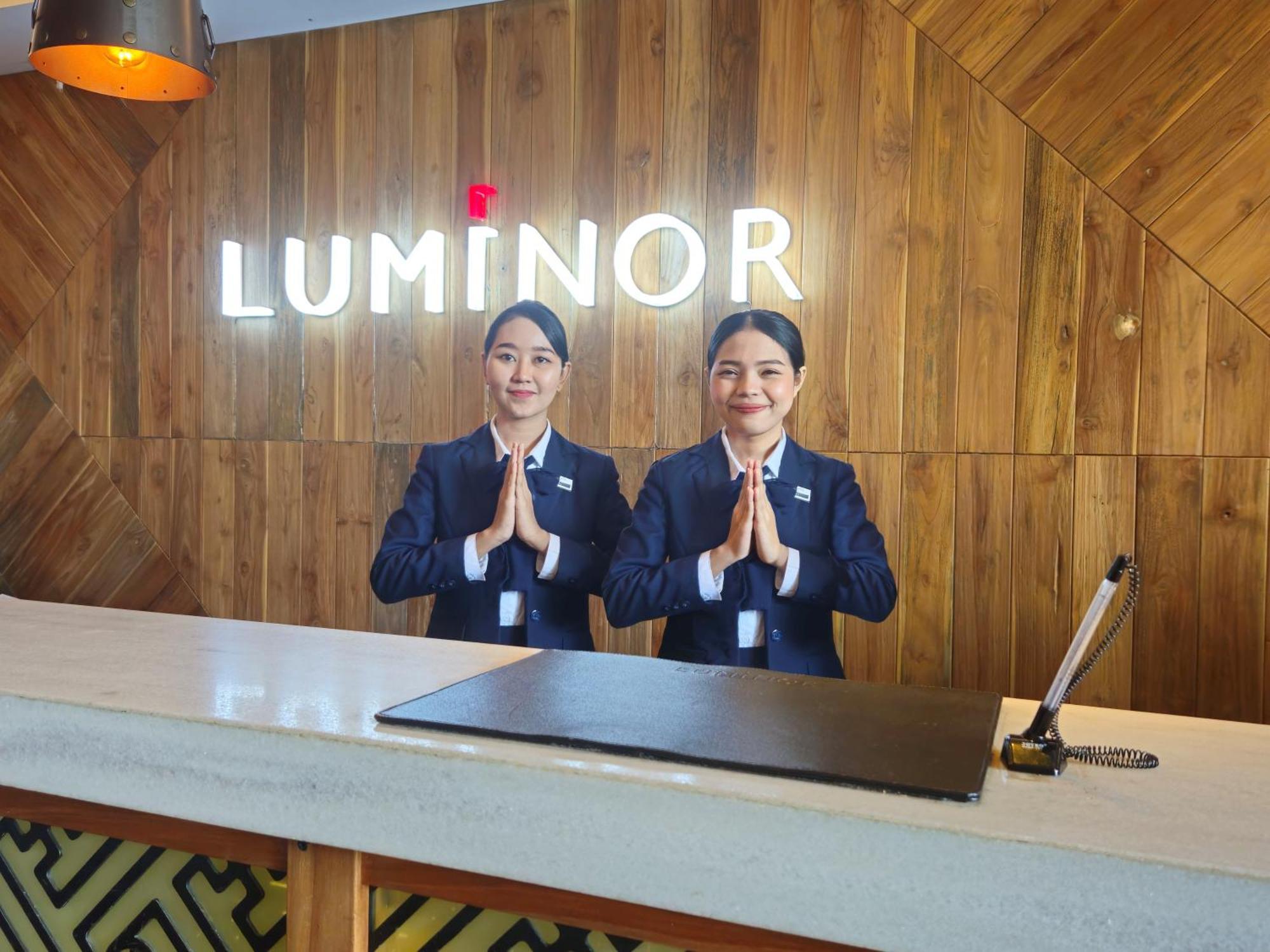 Luminor Hotel Jemursari By Wh With The Best Breakfast In Town And Located Near Surabaya Industrial Estate Rungkut Sier Ngoại thất bức ảnh