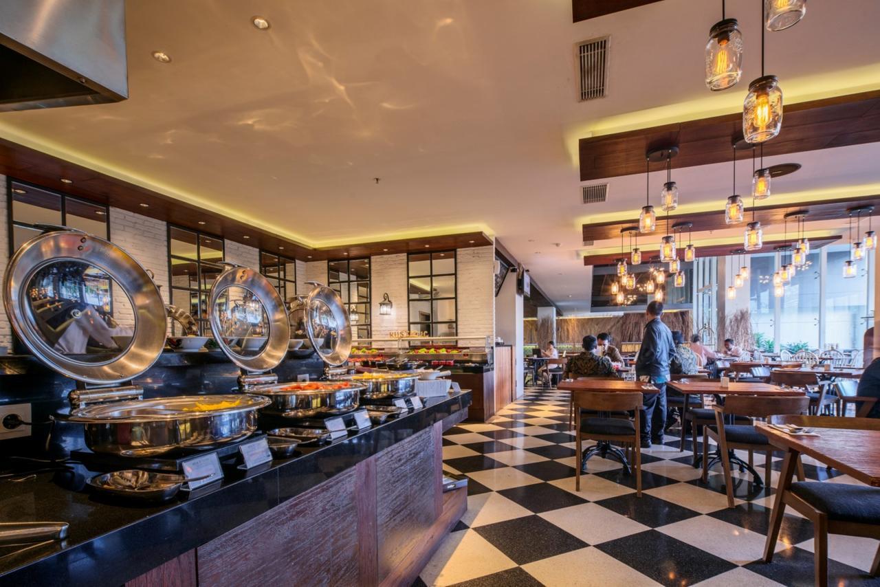 Luminor Hotel Jemursari By Wh With The Best Breakfast In Town And Located Near Surabaya Industrial Estate Rungkut Sier Ngoại thất bức ảnh