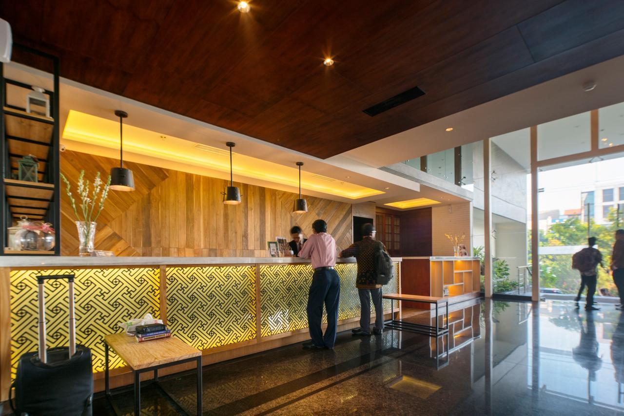 Luminor Hotel Jemursari By Wh With The Best Breakfast In Town And Located Near Surabaya Industrial Estate Rungkut Sier Ngoại thất bức ảnh